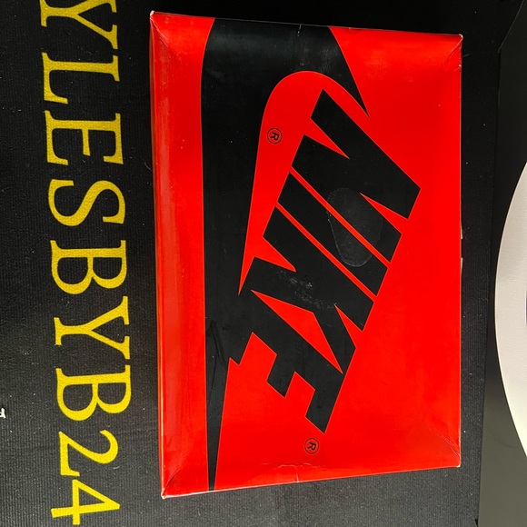 Jordan Black and Silver High-Top Sneakers. W12/M10.5 - Picture 2 of 7